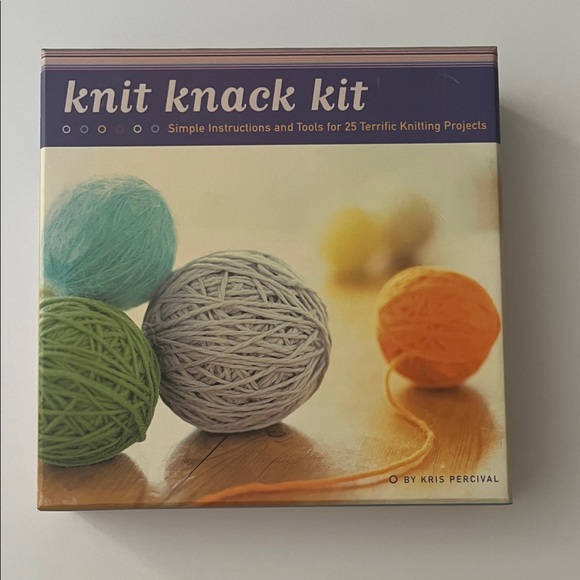 Knit Knack Kit 25 Knitting Projects by Kris Percival - Picture 1 of 7